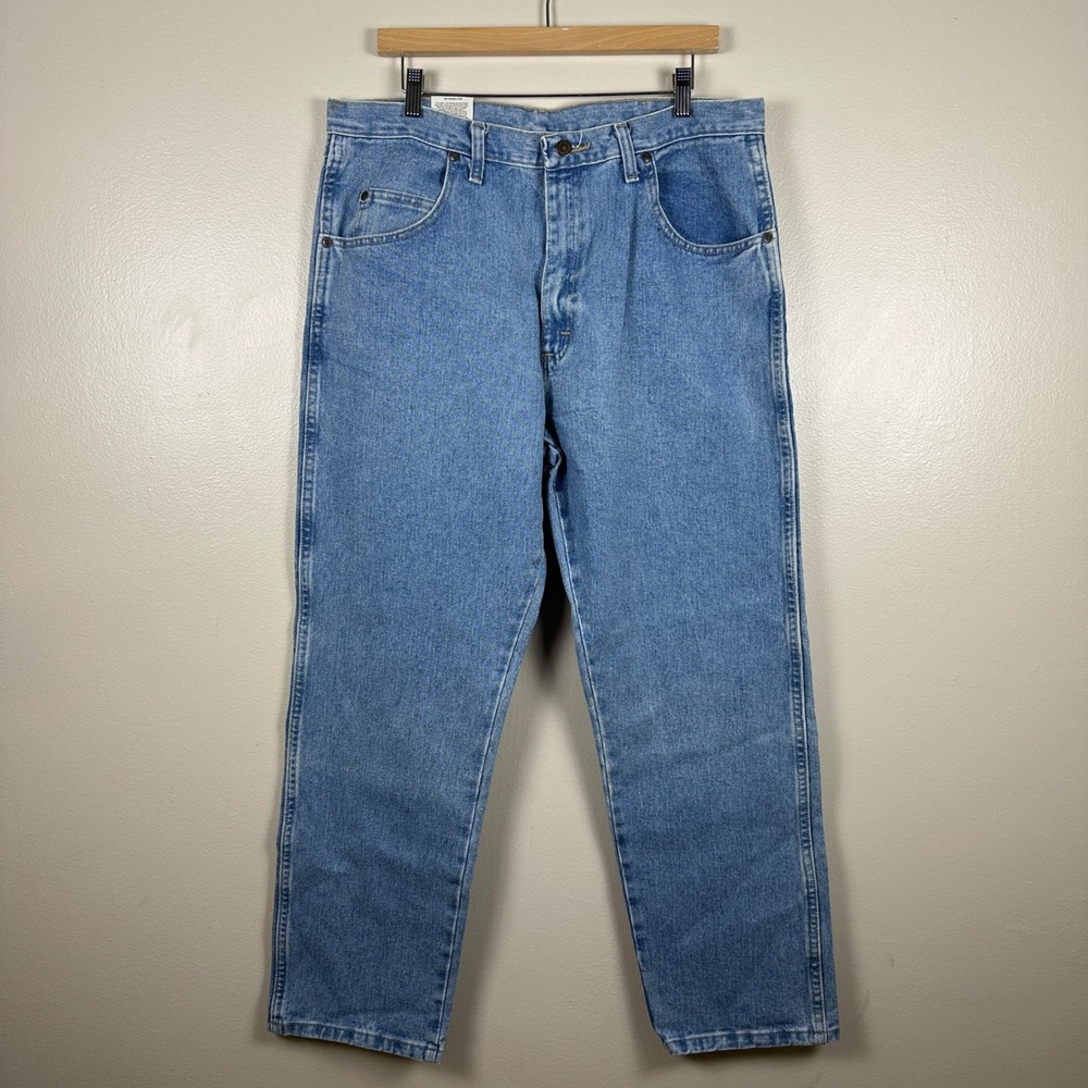 Wrangler Men's 38x30 Relaxed Fit Jeans Blue Medium Wash 10WB001VI Denim‎ NWT